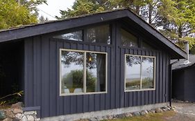 Mackenzie Beach Resort
